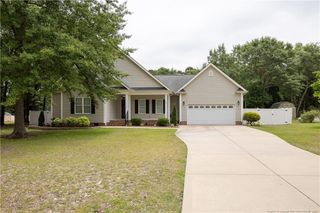 294 Pinecroft Drive, Dunn, NC 28334