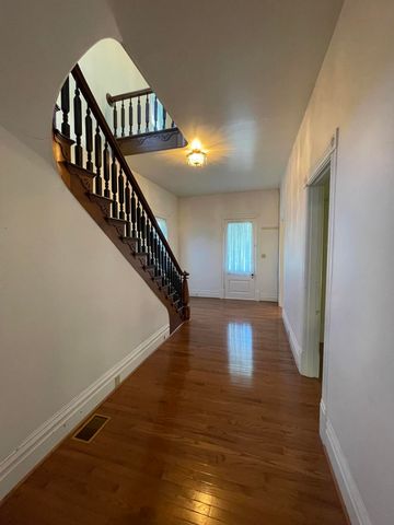 302 Danville Street, Lancaster, KY 40444