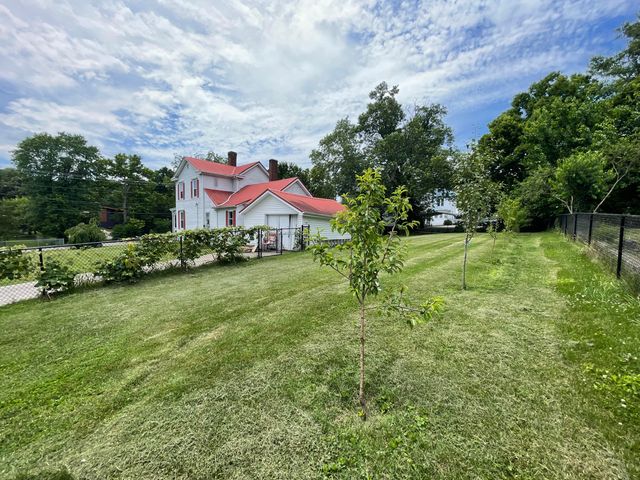 302 Danville Street, Lancaster, KY 40444