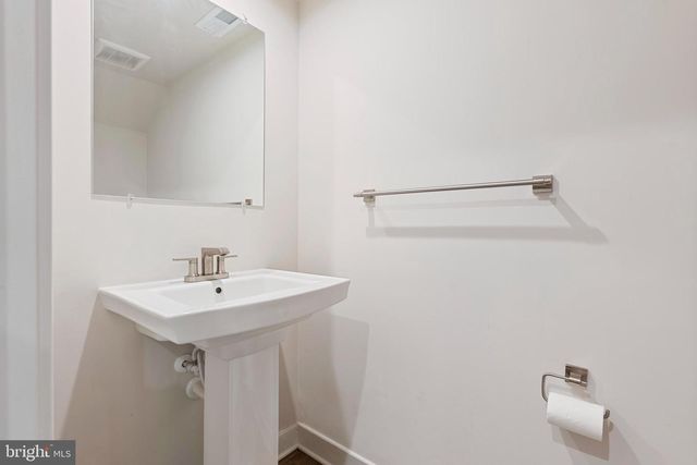 7903 TANBRIDGE LN, Pasadena, MD 21122