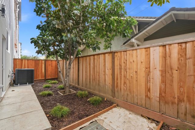 3701 Gettysburg Cmn, Fremont, CA 94538