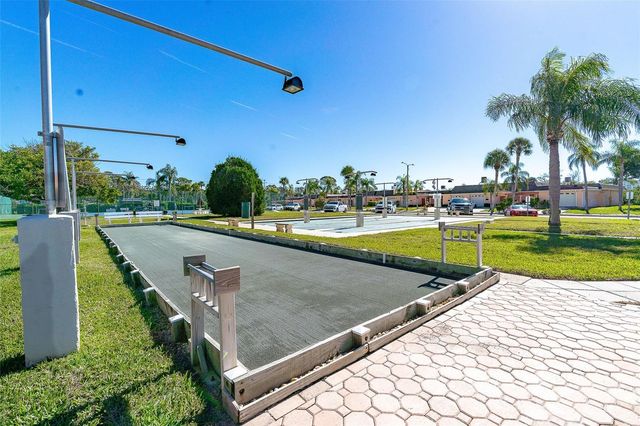 1 BOCA CIEGA POINT BOULEVARD 113, St Petersburg, FL 33708