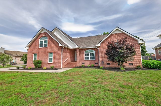 518 Redstone Dr, Gallatin, TN 37066