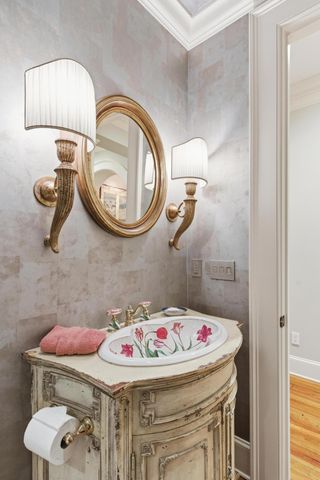 1 Vendue Range Unit G, Charleston, SC 29401