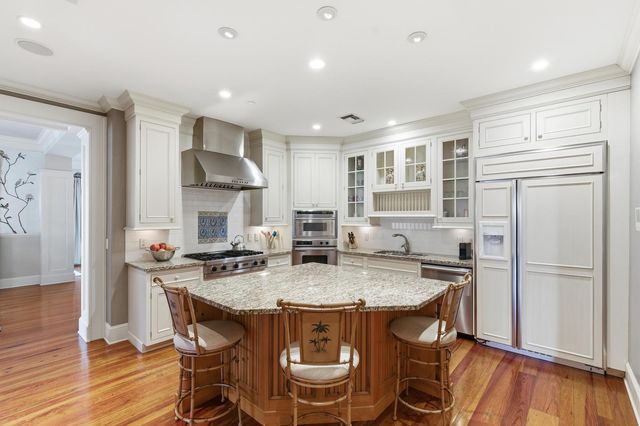 1 Vendue Range Unit G, Charleston, SC 29401