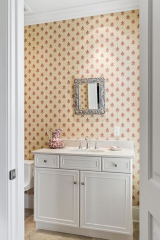 1 Vendue Range Unit G, Charleston, SC 29401