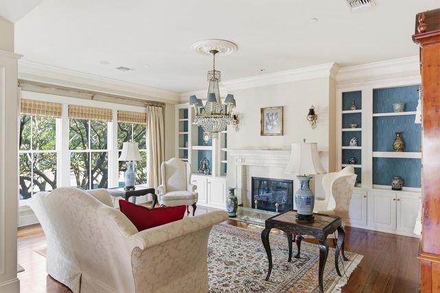 1 Vendue Range Unit G, Charleston, SC 29401