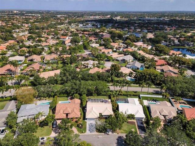 10425 NW 48th Mnr 1, Coral Springs, FL 33076