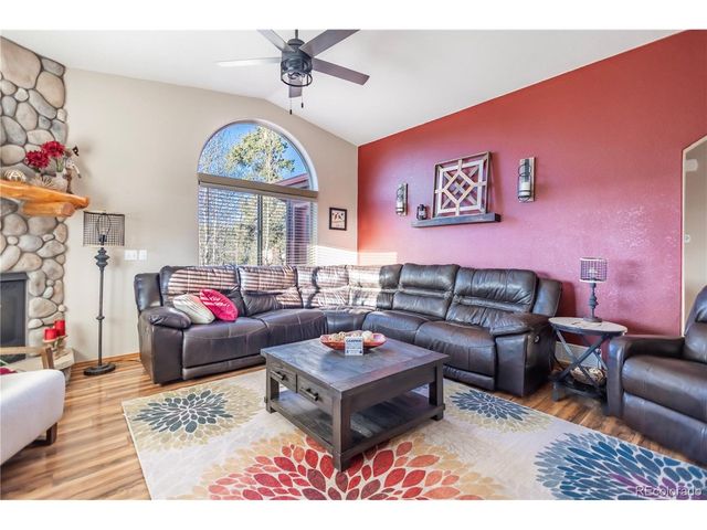 589 Warpath Rd, Jefferson, CO 80456
