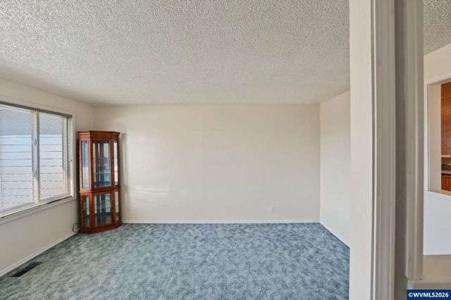 4404 47th Av NE, Salem, OR 97305