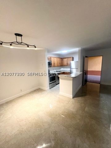 10749 Cleary Blvd 103, Plantation, FL 33324