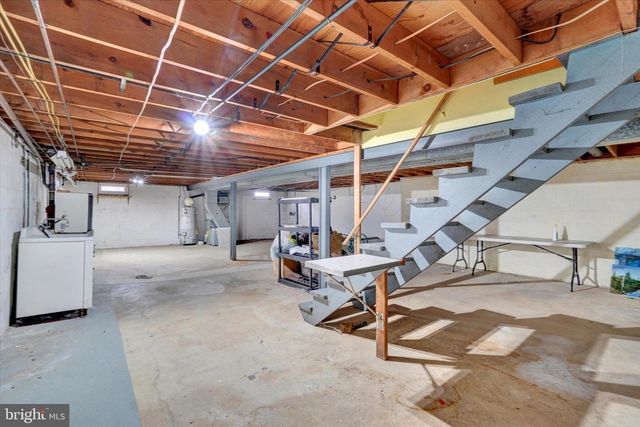 2160 N SUSQUEHANNA TRL, York, PA 17404