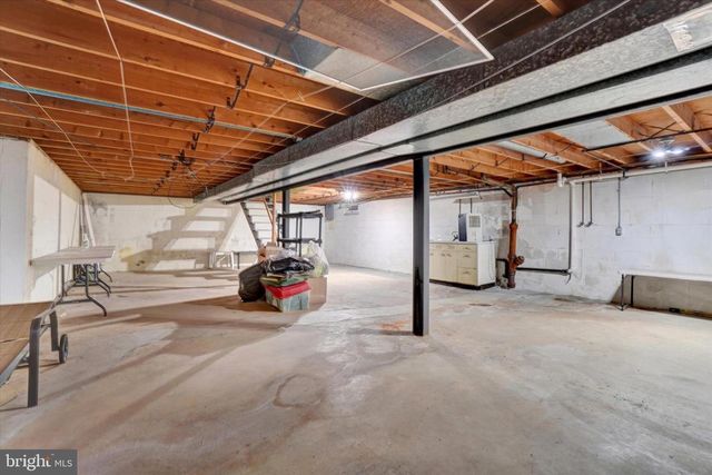 2160 N SUSQUEHANNA TRL, York, PA 17404