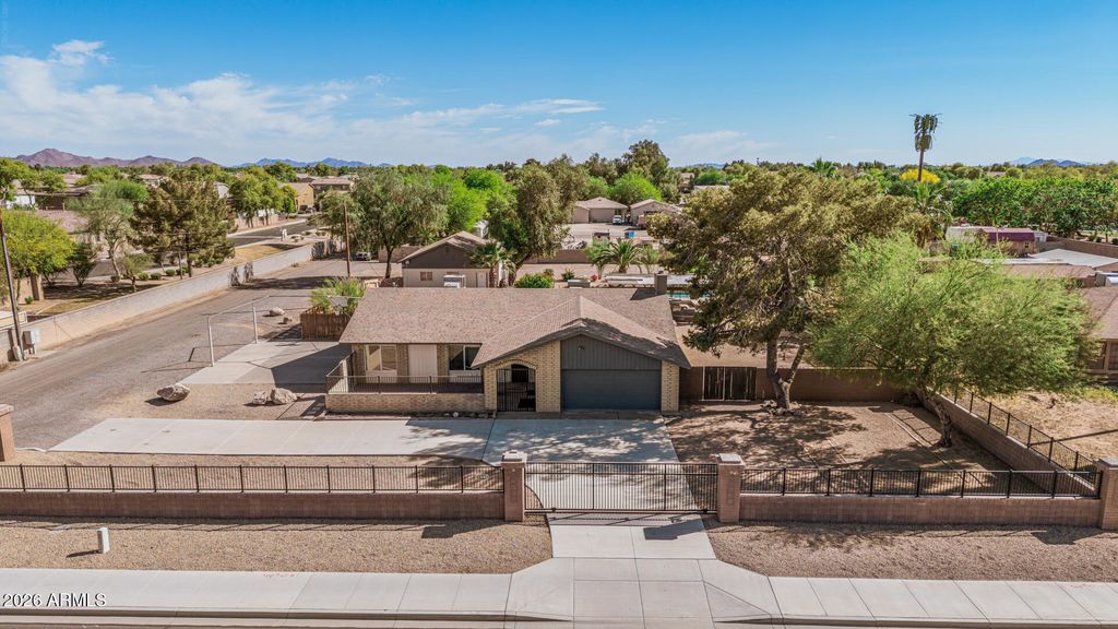 13143 E OCOTILLO Road, Chandler, AZ 85249 — exterior