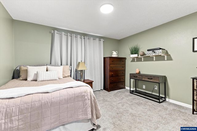 1323 Garden Wy, Woodburn, OR 97071