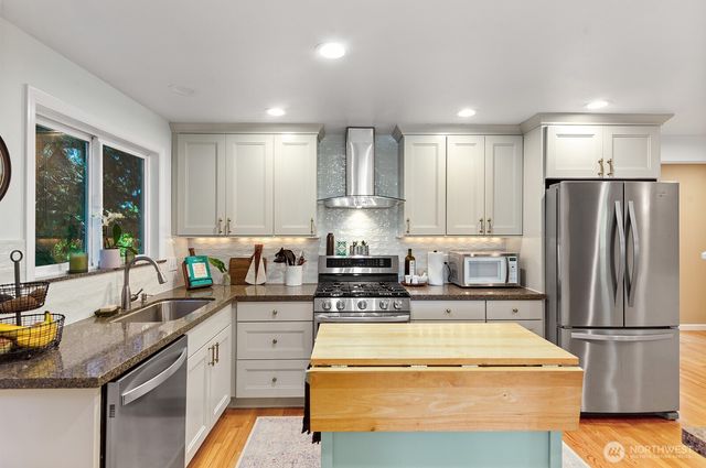 3907 SW Ida Street, Seattle, WA 98136