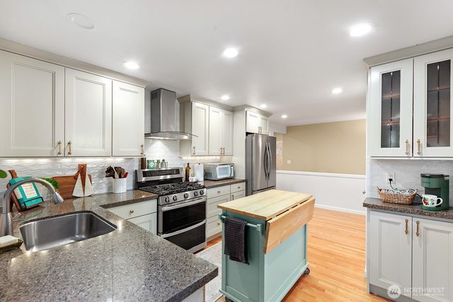 3907 SW Ida Street, Seattle, WA 98136