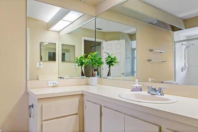 9043 TOURNAMENT DRIVE, Hudson, FL 34667