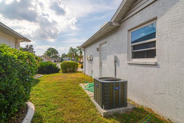 9043 TOURNAMENT DRIVE, Hudson, FL 34667