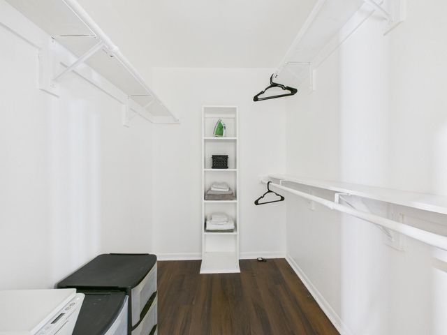 2814 S Bartell Drive 32, Houston, TX 77054