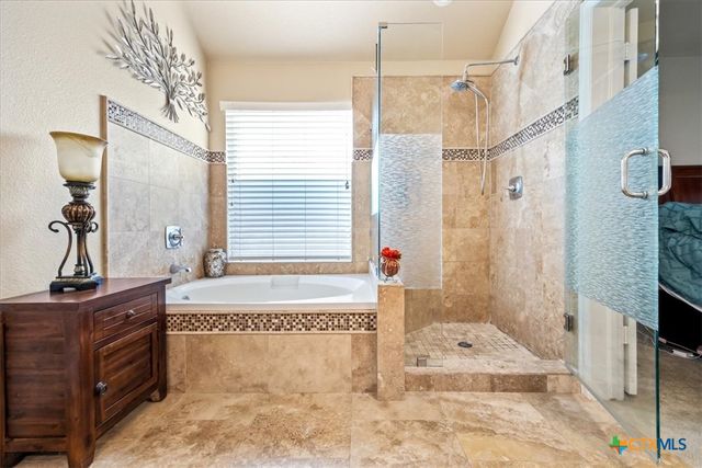 124 Brookbend, Cibolo, TX 78108