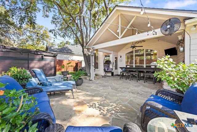 124 Brookbend, Cibolo, TX 78108