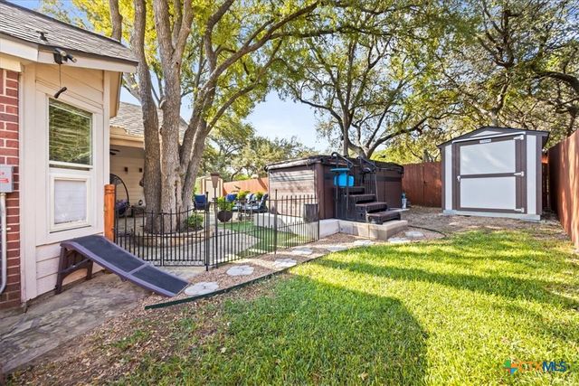 124 Brookbend, Cibolo, TX 78108