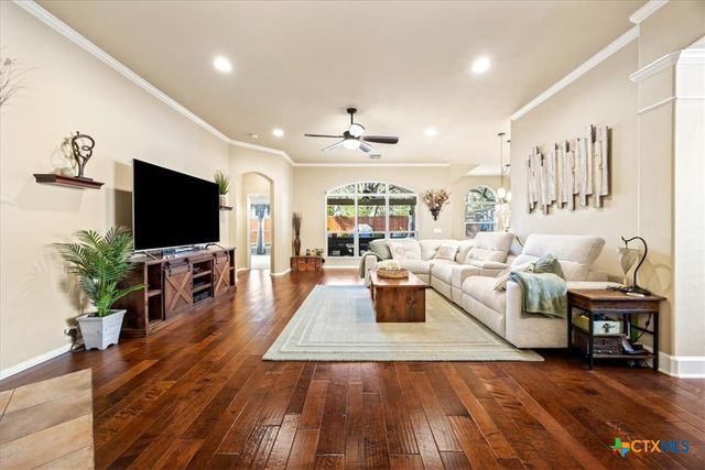 124 Brookbend, Cibolo, TX 78108