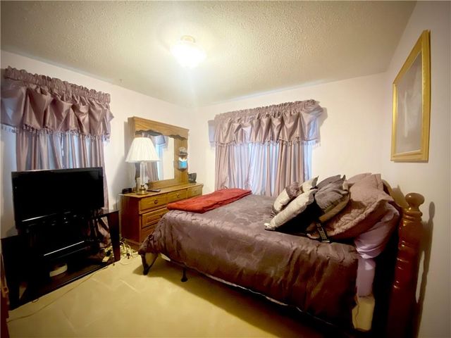 1833 N 33rd Street, Kansas City, KS 66104