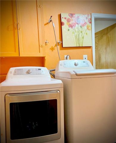 1833 N 33rd Street, Kansas City, KS 66104