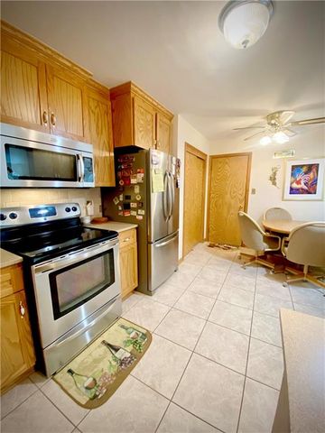 1833 N 33rd Street, Kansas City, KS 66104