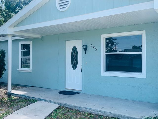985 23rd Place SW, Vero Beach, FL 32962