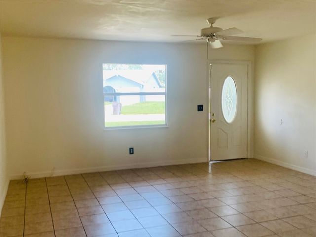 985 23rd Place SW, Vero Beach, FL 32962