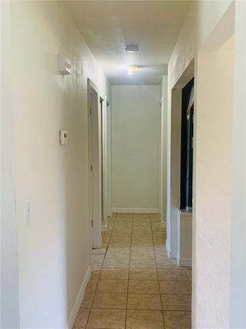 985 23rd Place SW, Vero Beach, FL 32962