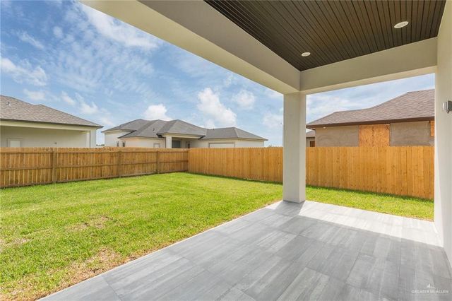 9806 N 24th Lane, Mcallen, TX 78504