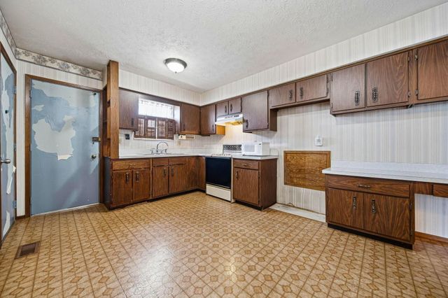 5332 Trabue Road, Columbus, OH 43228