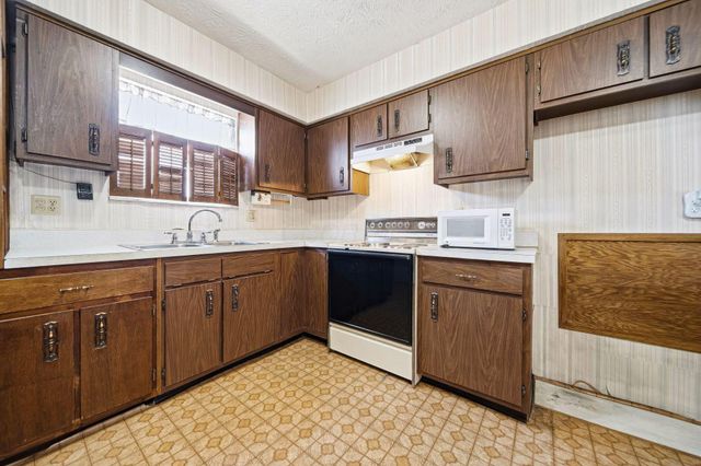 5332 Trabue Road, Columbus, OH 43228