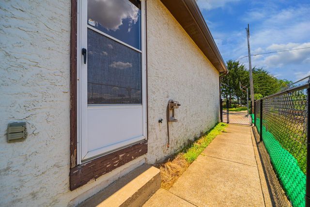 5332 Trabue Road, Columbus, OH 43228