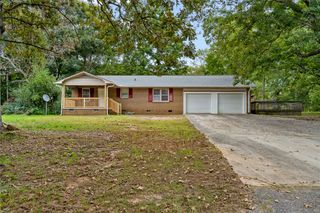 1313 Farmer Road, Starr, SC 29684