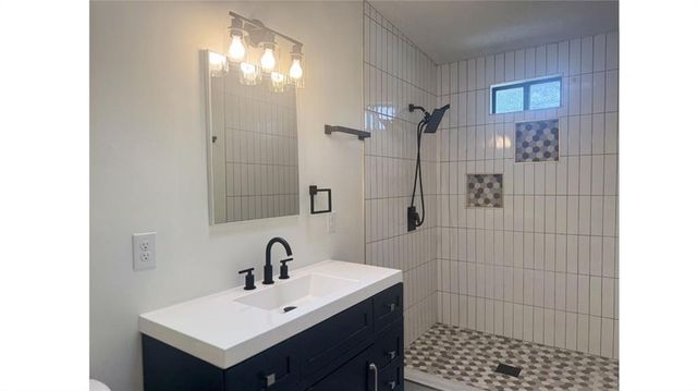 1287 Candlelite Lane, Snellville, GA 30078