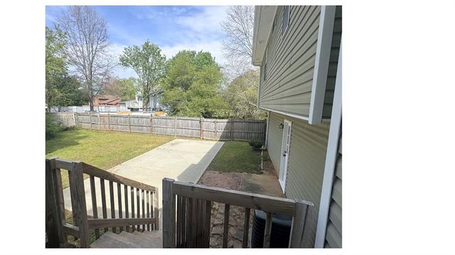 1287 Candlelite Lane, Snellville, GA 30078