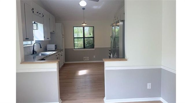 1287 Candlelite Lane, Snellville, GA 30078