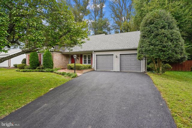 9612 WHITECEDAR CT, Vienna, VA 22181