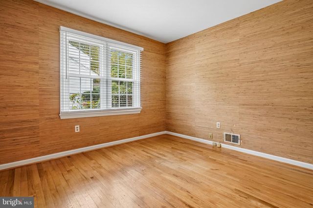 9612 WHITECEDAR CT, Vienna, VA 22181