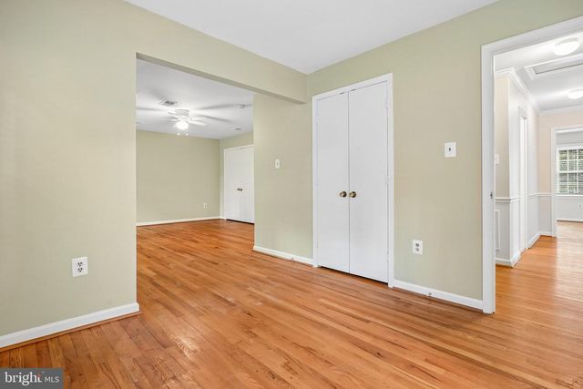 9612 WHITECEDAR CT, Vienna, VA 22181