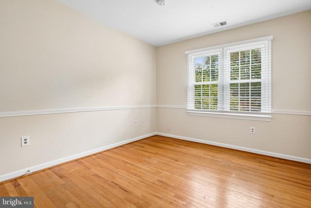 9612 WHITECEDAR CT, Vienna, VA 22181