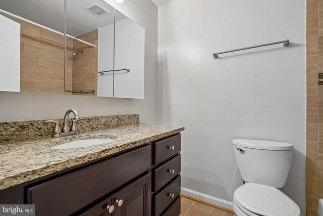 9612 WHITECEDAR CT, Vienna, VA 22181