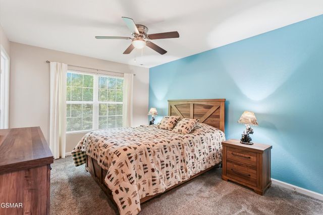 1044 Lake Smoky Road, Sevierville, TN 37876