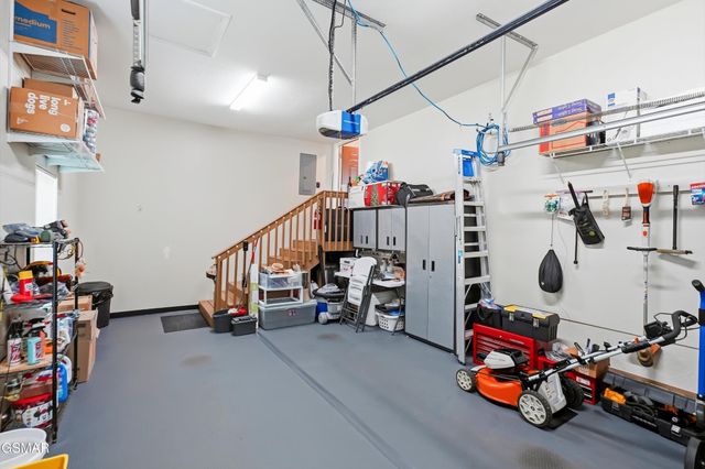 1044 Lake Smoky Road, Sevierville, TN 37876