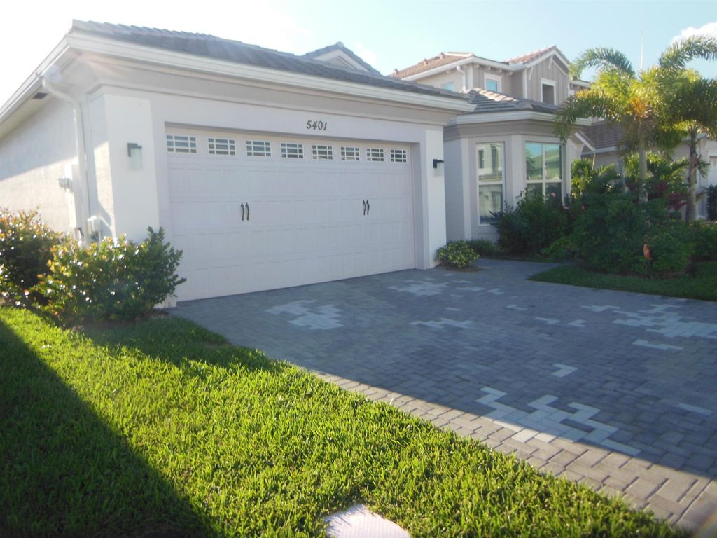 5401 Pecan Drive, Westlake, FL 33470